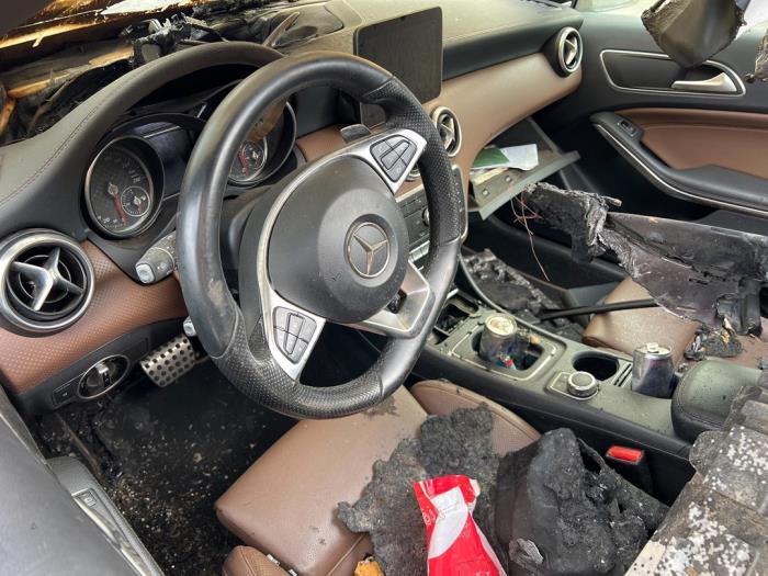 Mercedes A 1.6 A-200 16V Sloopvoertuig (2017, Bruin)