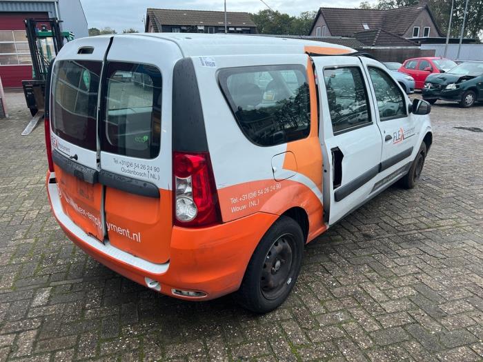 Dacia Logan MCV 1.6 Sloopvoertuig (2010, Wit)