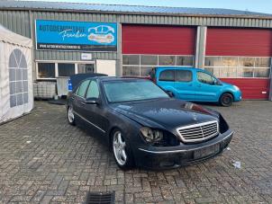 Mercedes S 3.2 S-320 18V Sloopvoertuig (2000, Zwart)