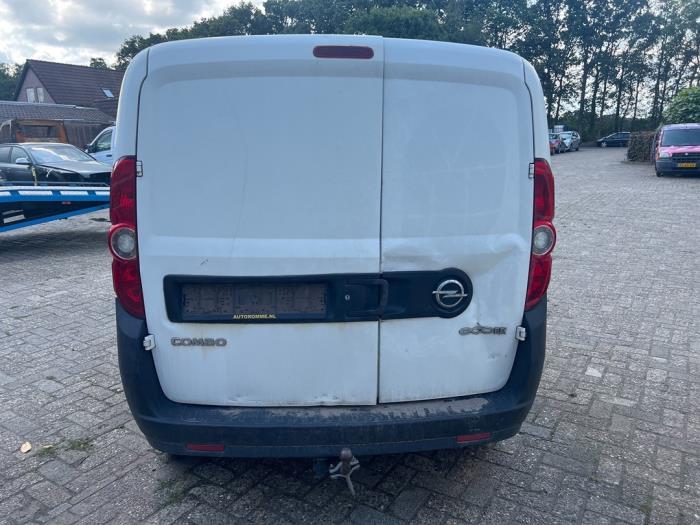 Opel Combo 1.3 CDTI 16V ecoFlex Sloopvoertuig (2013, Wit)