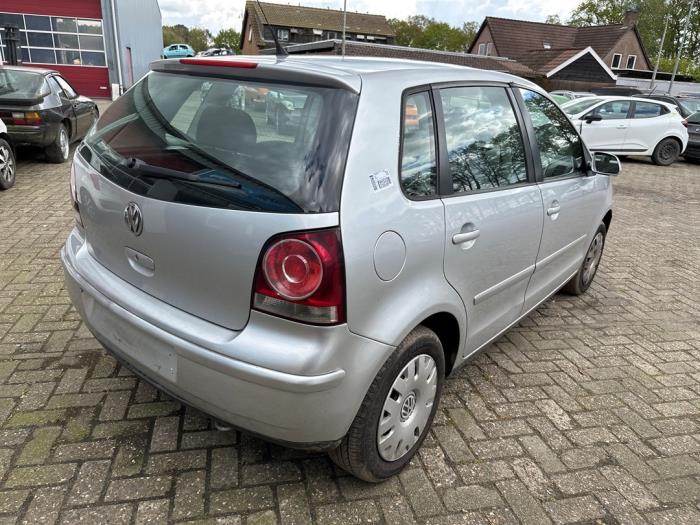 Volkswagen Polo IV 1.2 Sloopvoertuig (2007, Zilvergrijs)