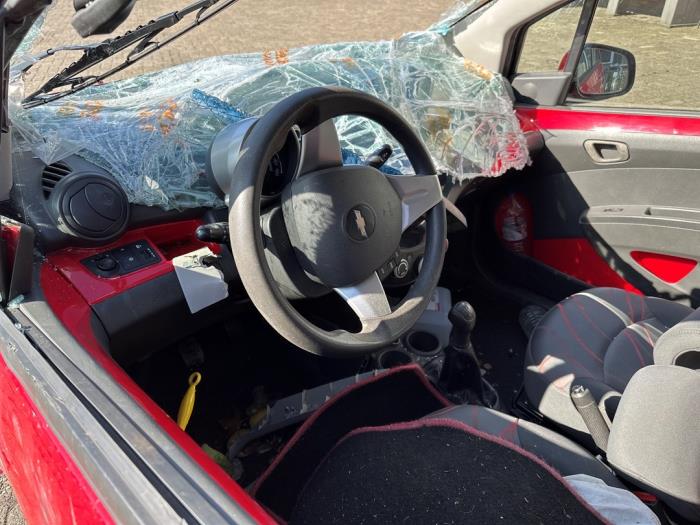 Chevrolet Spark 1.2 16V LPG Sloopvoertuig (2010, Rood)