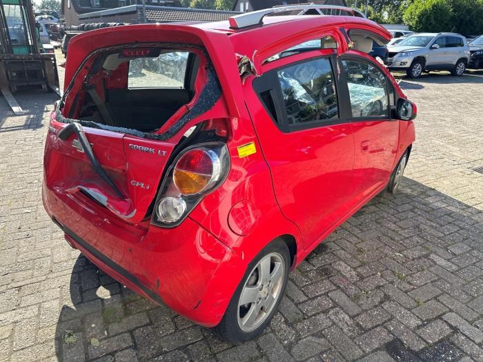 Chevrolet Spark 1.2 16V LPG Sloopvoertuig (2010, Rood)