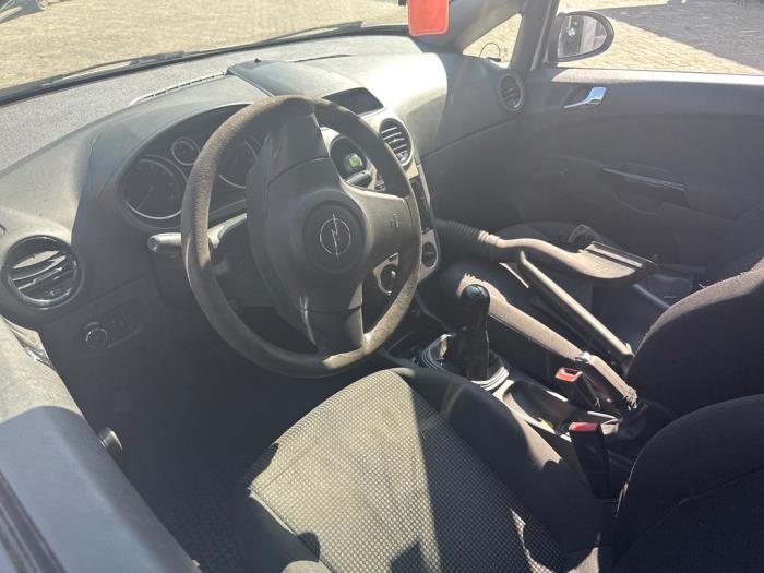 Opel Corsa D 1.2 ecoFLEX Sloopvoertuig (2010, Wit)