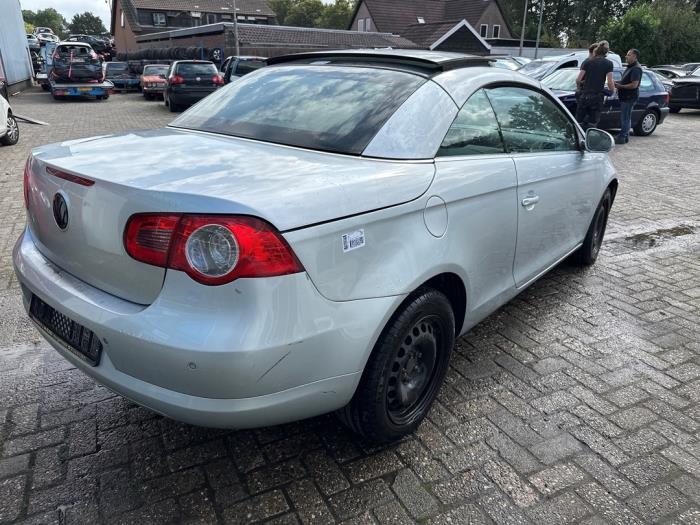 Volkswagen Eos 2.0 FSI 16V Sloopvoertuig (2006, Zilvergrijs)