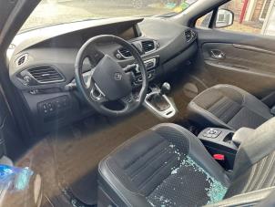 Renault Scénic III 1.5 dCi 110 Sloopvoertuig (2014, Beige)