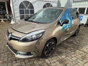 Renault Scénic III 1.5 dCi 110 Sloopvoertuig (2014, Beige)