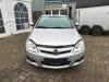 Opel Tigra Twin Top 1.4 16V Sloopvoertuig (2005, Zilvergrijs)