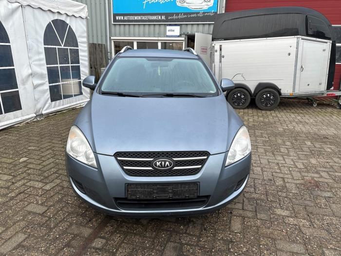 Kia Cee'd Sporty Wagon 1.4 16V Sloopvoertuig (2008, Blauw)