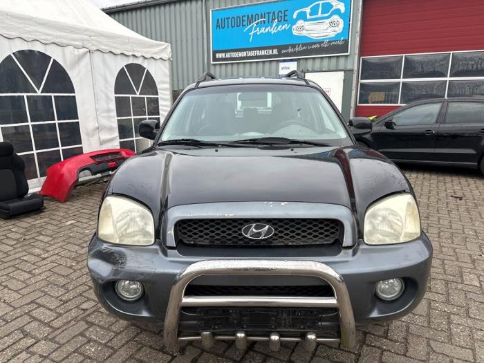 Hyundai Santa Fe I 2.4 16V 4x4 Sloopvoertuig (2002, Zwart)
