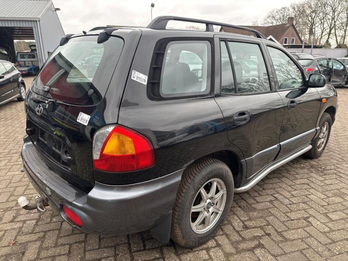 Hyundai Santa Fe I 2.4 16V 4x4 Sloopvoertuig (2002, Zwart)