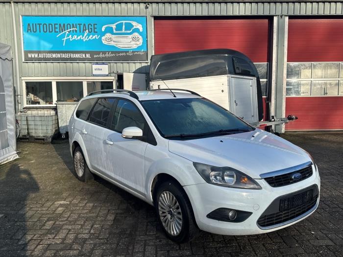 Ford Focus 2 Wagon 1.6 16V Sloopvoertuig (2009, Wit)