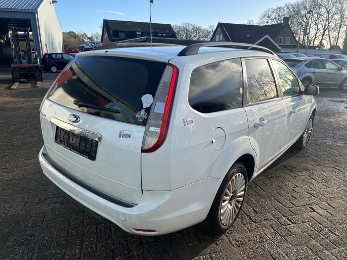 Ford Focus 2 Wagon 1.6 16V Sloopvoertuig (2009, Wit)
