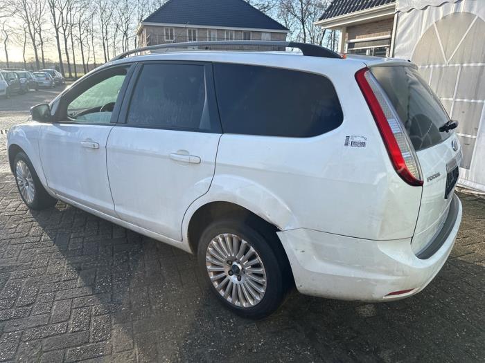 Ford Focus 2 Wagon 1.6 16V Sloopvoertuig (2009, Wit)