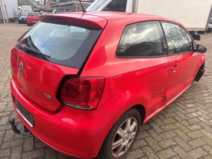 Volkswagen Polo V 1.2 TSI Sloopvoertuig (2011, Rood)