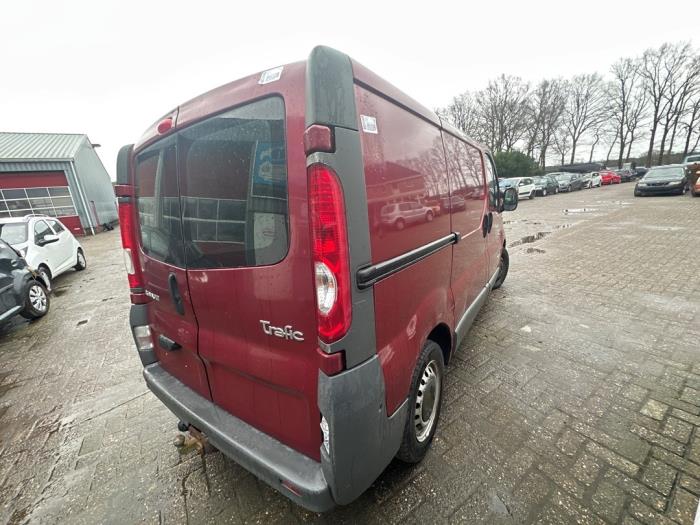 Renault Trafic New 2.0 16V Sloopvoertuig (2008, Rood)