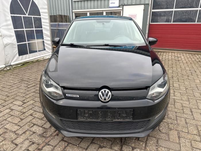 Volkswagen Polo V 1.4 TDI DPF BlueMotion technology Sloopvoertuig (2015, Zwart)