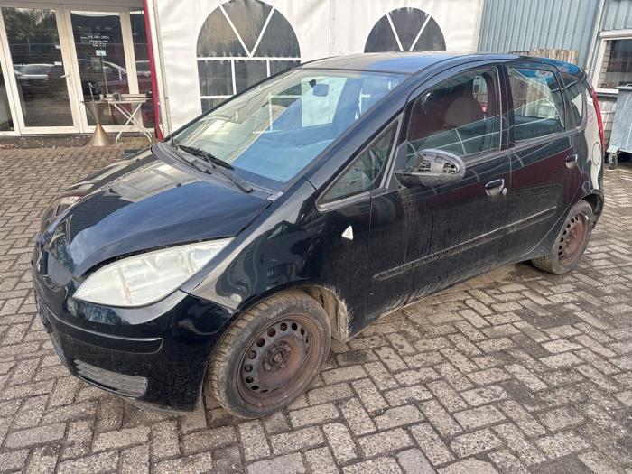 Mitsubishi Colt 1.3 16V Sloopvoertuig (2004, Zwart)
