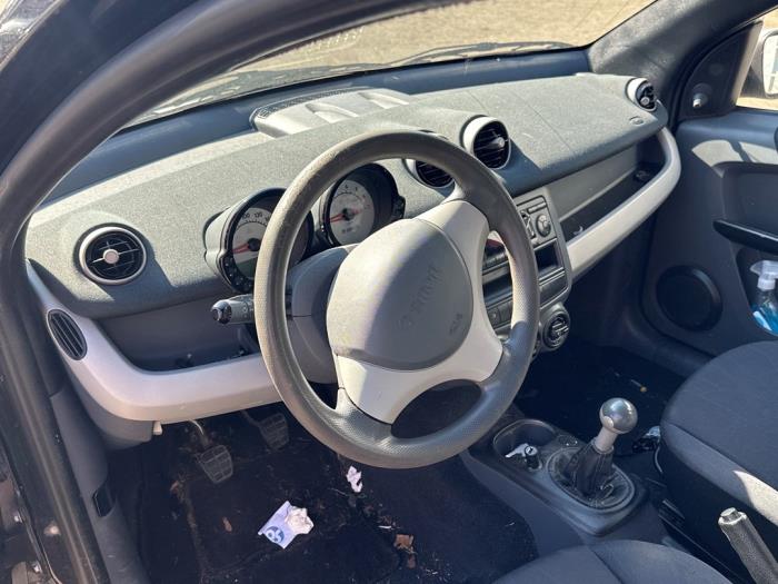 Smart Forfour 1.0 12V Sloopvoertuig (2006, Zwart)