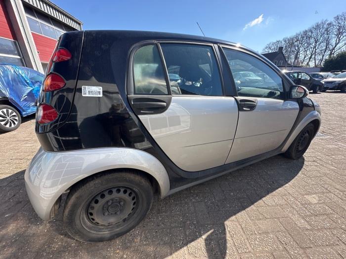 Smart Forfour 1.0 12V Sloopvoertuig (2006, Zwart)