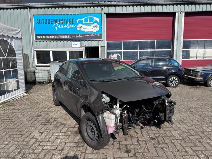 Kia Rio III 1.1 CRDi VGT 12V Sloopvoertuig (2012, Bruin)