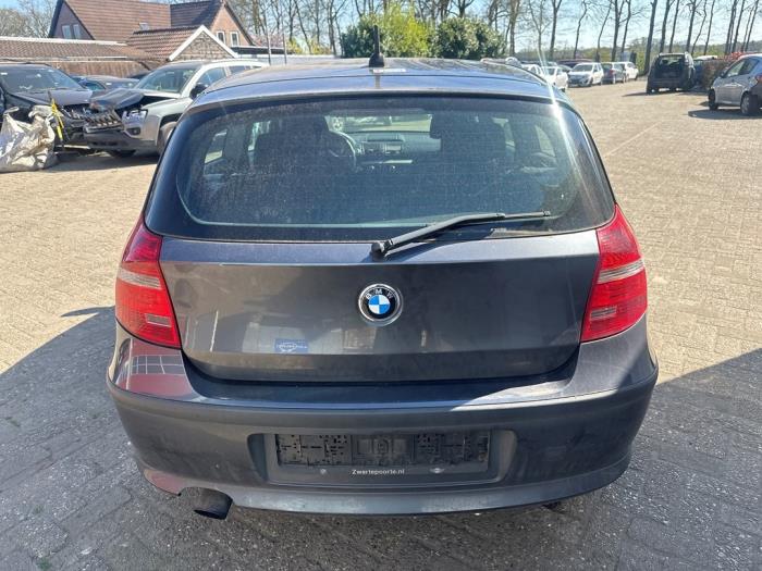 BMW 1 serie 118d 16V Sloopvoertuig (2007, Grijs)