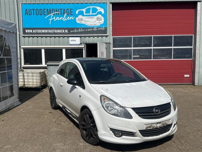 Opel Corsa D 1.4 16V Twinport Sloopvoertuig (2009, Wit)