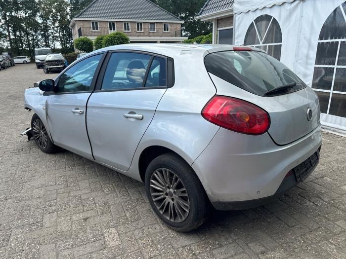 Fiat Bravo 1.4 T-Jet 16V 120 Sloopvoertuig (2008, Zilvergrijs)