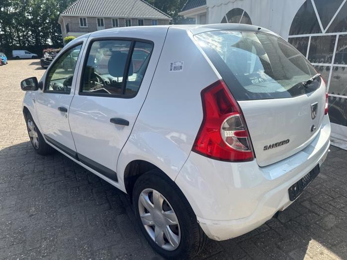Dacia Sandero I 1.2 16V Sloopvoertuig (2011, Wit)