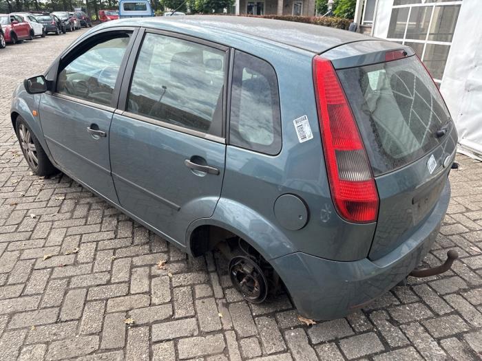 Ford Fiesta 5 1.4 16V Sloopvoertuig (2002, Blauw)