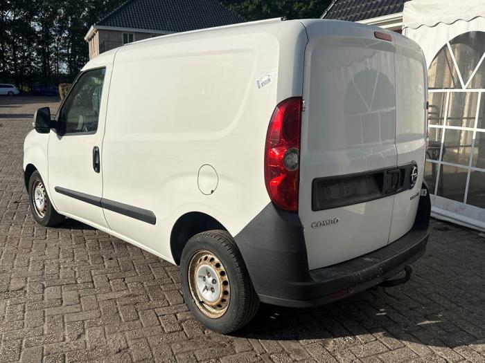 Opel Combo 1.3 CDTI 16V ecoFlex Sloopvoertuig (2012, Wit)