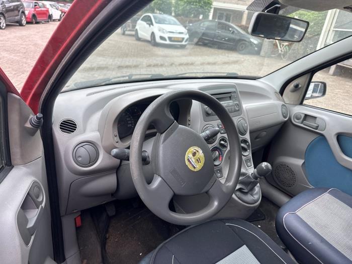 Fiat Panda 1.2 Fire Sloopvoertuig (2006, Rood)