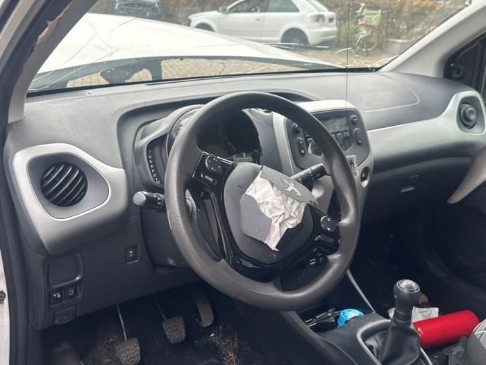 Peugeot 108 1.0 12V Sloopvoertuig (2018, Wit)