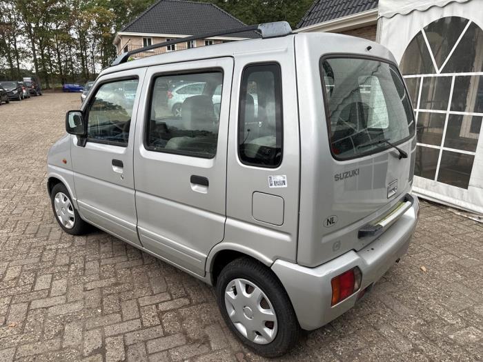 Suzuki Wagon-R+ 1.2 16V Sloopvoertuig (1999, Zilvergrijs)