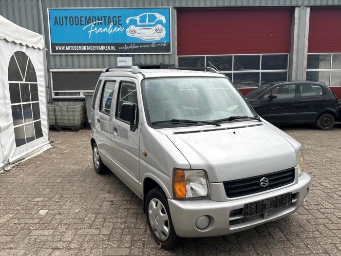 Suzuki Wagon-R+ 1.2 16V Sloopvoertuig (1999, Zilvergrijs)