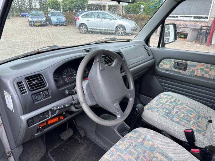 Suzuki Wagon-R+ 1.2 16V Sloopvoertuig (1999, Zilvergrijs)