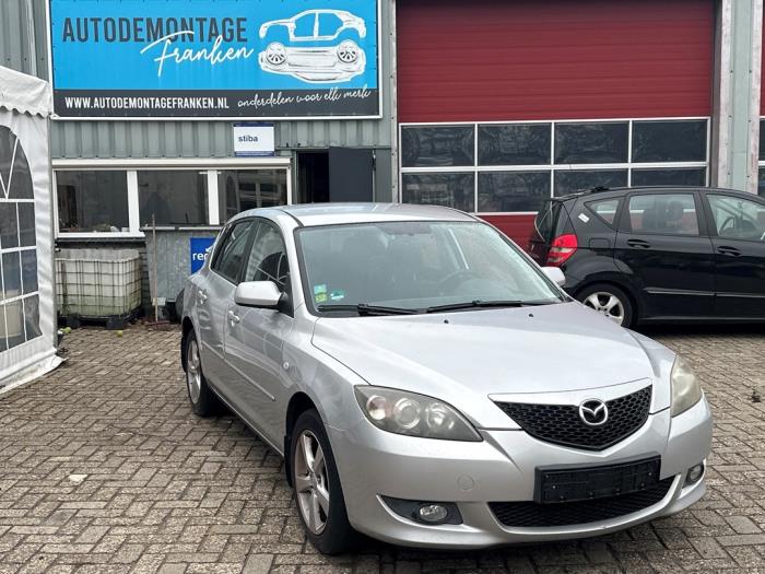 Mazda 3 Sport 1.6i 16V Sloopvoertuig (2003, Zilvergrijs)