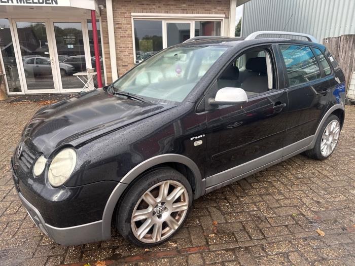 Volkswagen Polo IV 1.4 16V 75 Sloopvoertuig (2004, Zwart)