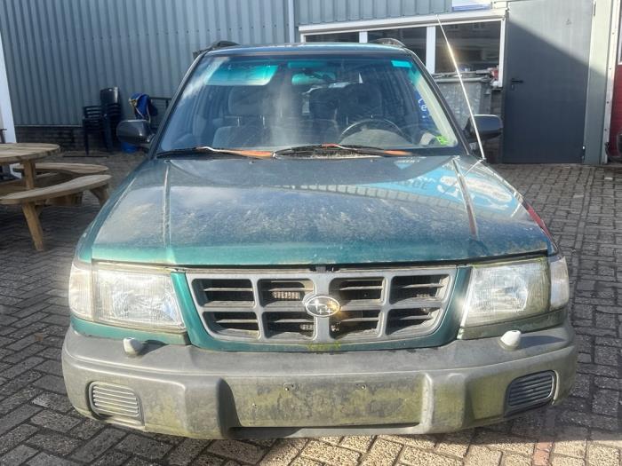 Subaru Forester 2.0 16V Sloopvoertuig (2002, Groen)