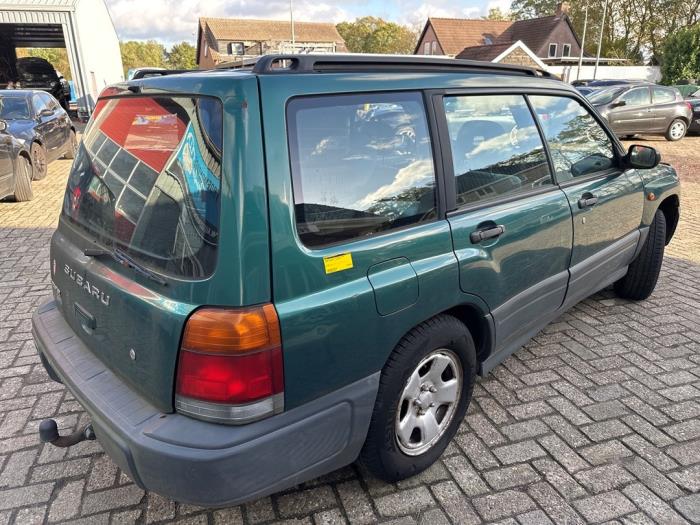 Subaru Forester 2.0 16V Sloopvoertuig (2002, Groen)