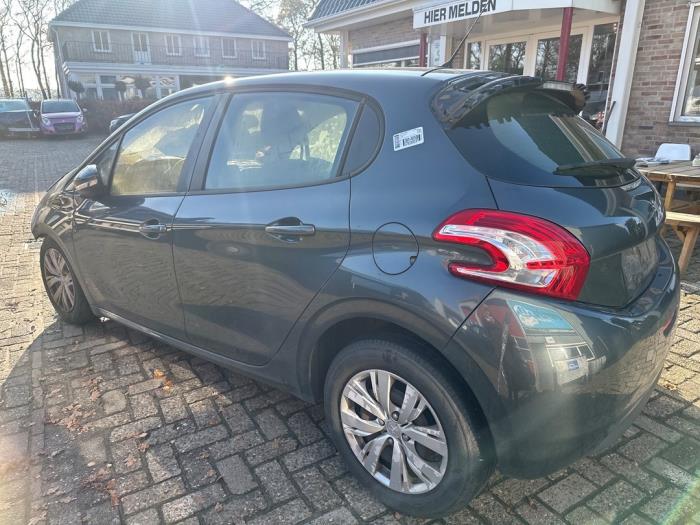 Peugeot 208 I 1.2 Vti 12V PureTech 82 Sloopvoertuig (2013, Grijs)