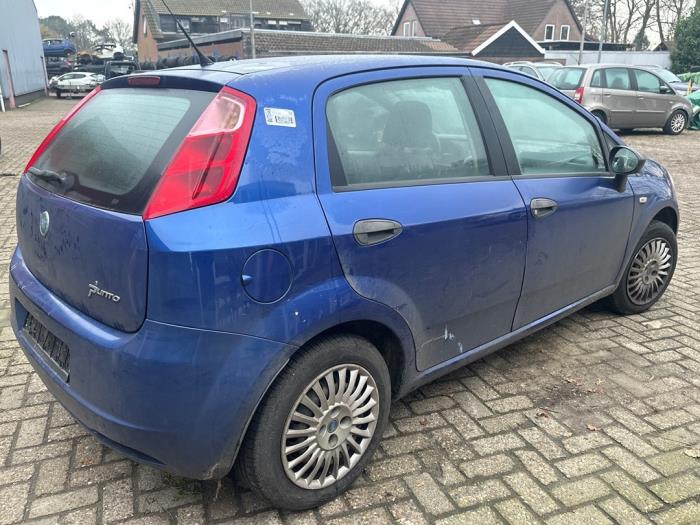 Fiat Grande Punto 1.3 JTD Multijet 16V Sloopvoertuig (2006, Blauw)