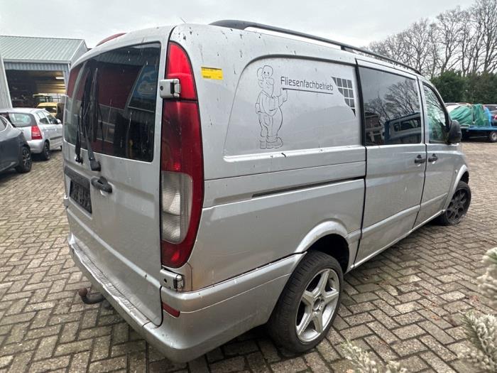 Mercedes Vito 2.2 109 CDI 16V Sloopvoertuig (2006, Zilvergrijs)