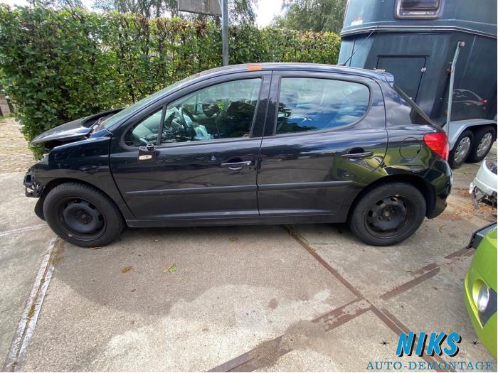 Peugeot 207/207+ 1.4 16V Sloopvoertuig (2007, Zwart)