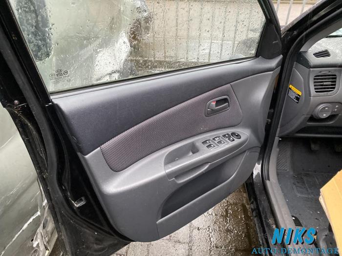 Kia Rio II 1.5 CRDi VGT 16V Sloopvoertuig (2009, Zwart)