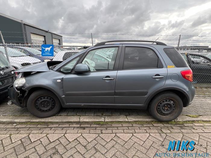Suzuki SX4 1.6 16V VVT Comfort,Exclusive Autom. Sloopvoertuig (2007, Grijs)