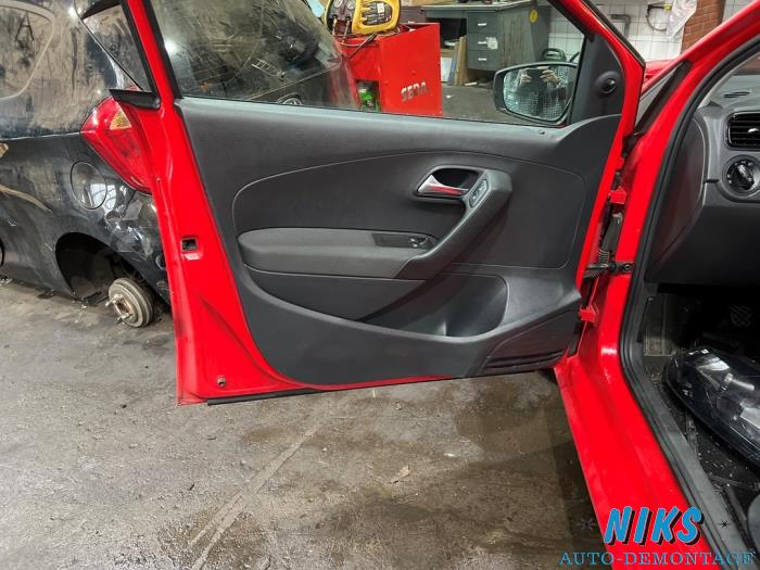 Volkswagen Polo V 1.2 12V BlueMotion Technology Sloopvoertuig (2009, Rood)