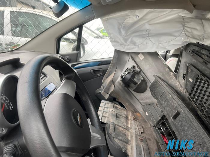 Chevrolet Spark 1.0 16V Sloopvoertuig (2011, Grijs)