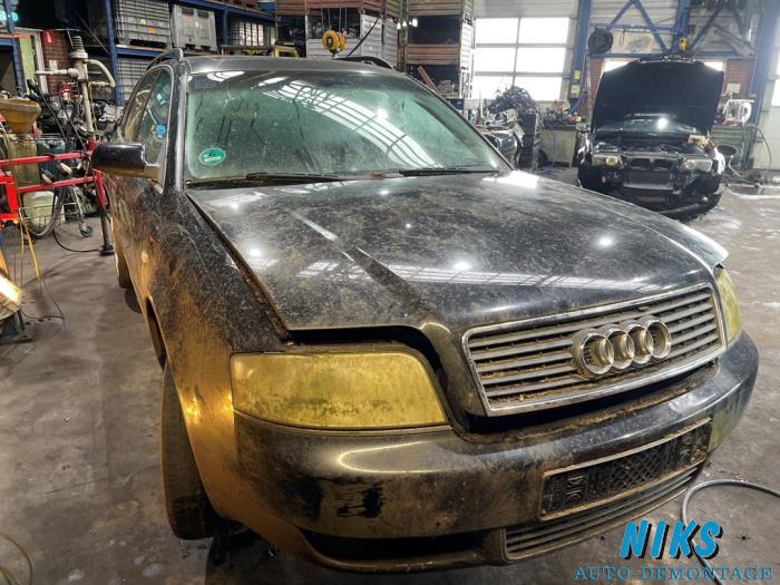 Audi A6 Avant 2.4 V6 30V Sloopvoertuig (2003, Zwart)