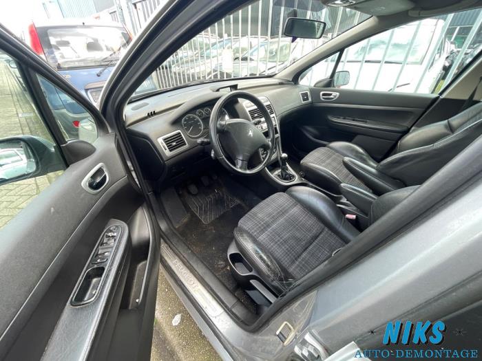 Peugeot 307 1.6 16V Sloopvoertuig (2003, Grijs)